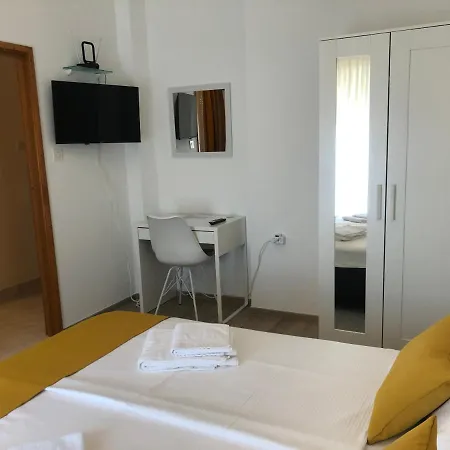 Dora Apartment Kukljica