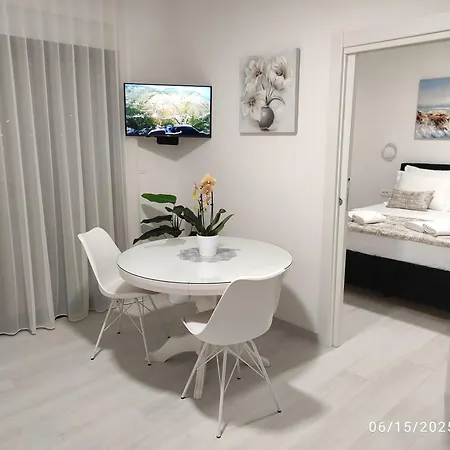 Penthouse Dora Lejlighed *