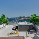 Penthouse Dora * تشوكييتزا