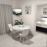 Penthouse Dora شقة *